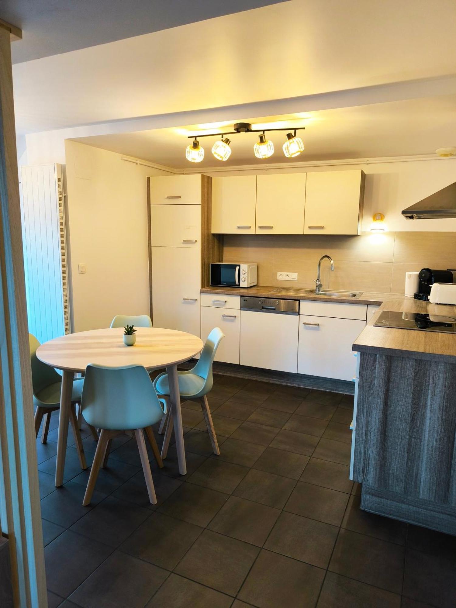 Duplex Moderne A 10 Minutes De Colmar Apartment วินเซินไฮม์ ภายนอก รูปภาพ