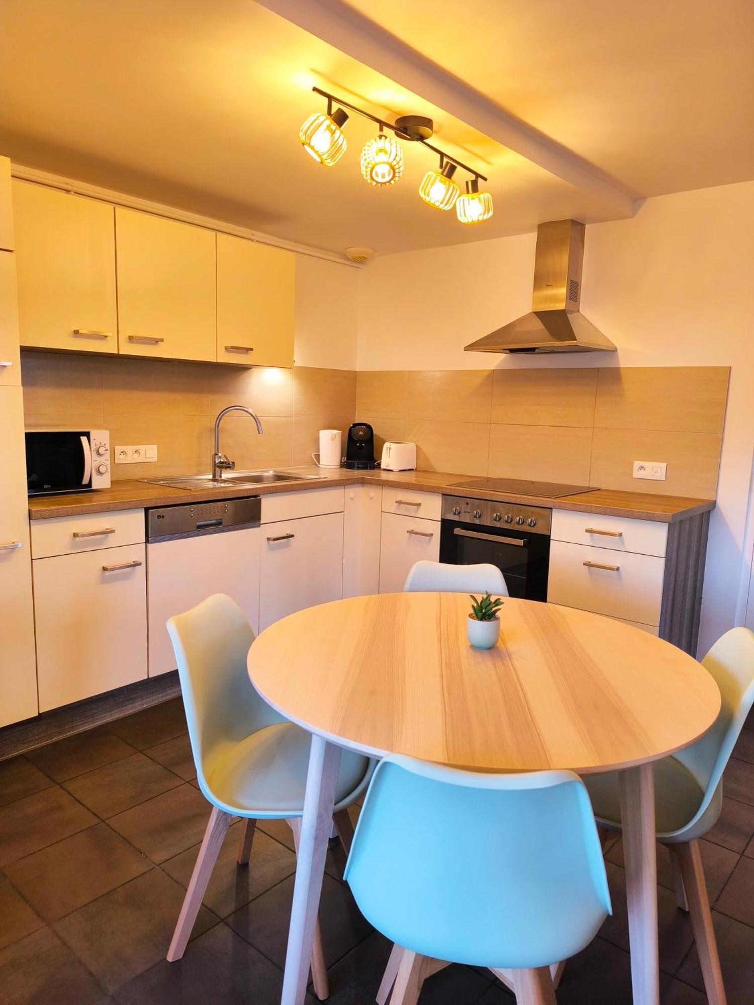 Duplex Moderne A 10 Minutes De Colmar Apartment วินเซินไฮม์ ภายนอก รูปภาพ